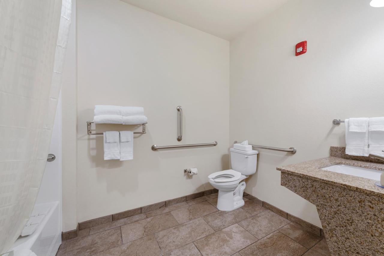 Cobblestone Hotel & Suites - Austin Bagian luar foto