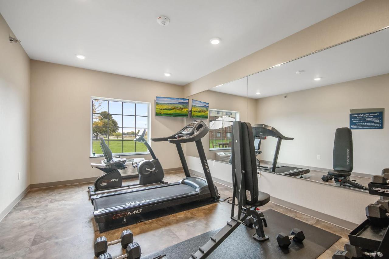 Cobblestone Hotel & Suites - Austin Bagian luar foto
