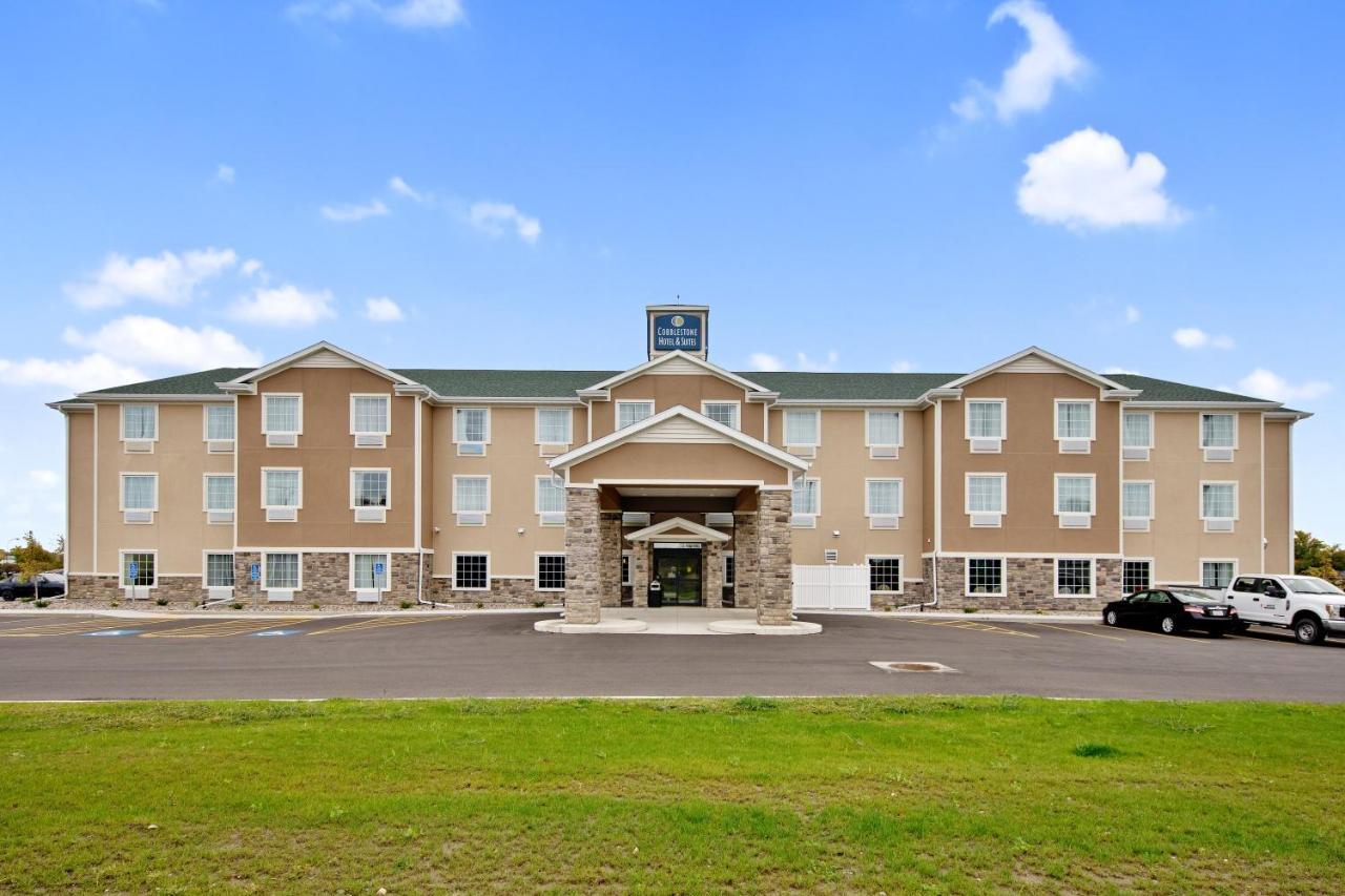 Cobblestone Hotel & Suites - Austin Bagian luar foto