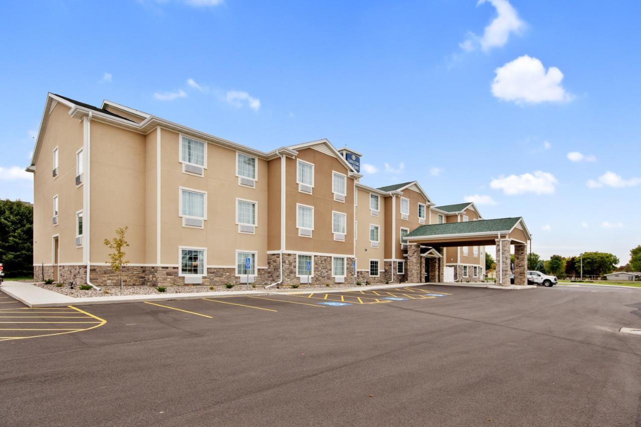 Cobblestone Hotel & Suites - Austin Bagian luar foto