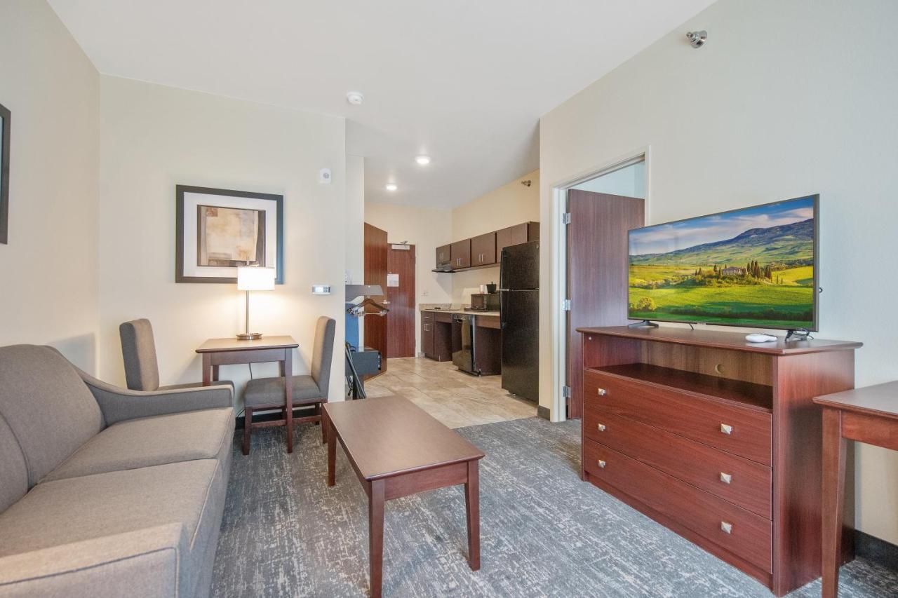 Cobblestone Hotel & Suites - Austin Bagian luar foto